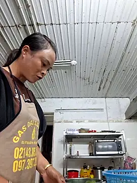 xuxulovezz online show from 10-19-25, 02:14