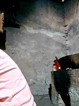 xuxulovezz online show from 02-16-26, 05:17