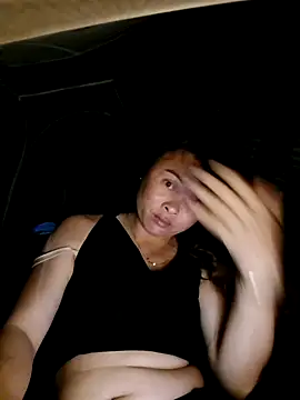 xuxulovezz online show from 04-07-26, 01:02