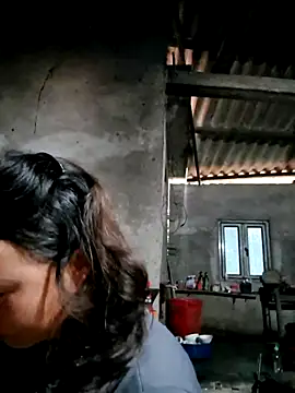 xuxulovezz online show from 12-05-25, 01:05