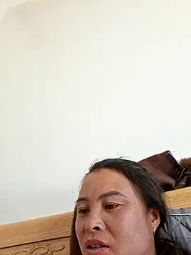 xuxulovezz online show from 11-26-25, 07:08