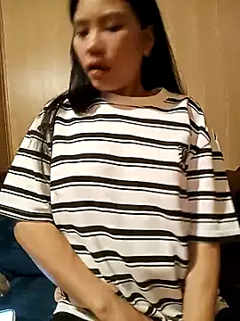 Snapshot of Suny_babyy chatting on 05-02-26, 12:32 Suny babyy online show from 05-02-26, 12:32
