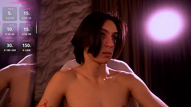 Snapshot of CleoStringer chatting on 02-07-26, 06:21 CleoStringer online show from 02-07-26, 06:21