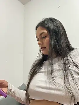 Selene Wings22 online show from 10-12-25, 04:14