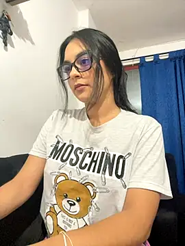 Selene Wings22 online show from 11-16-25, 01:54