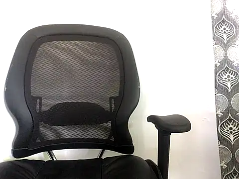 Zola Nooryi online show from 10-06-25, 02:18