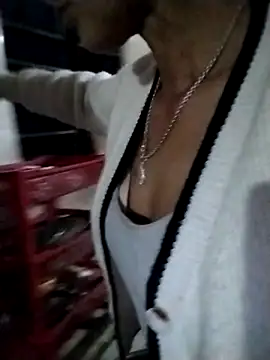 abigail-00 online show from 12-22-25, 11:05