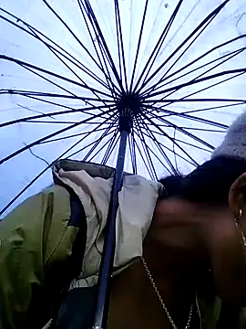 abigail-00 online show from 11-18-25, 01:54