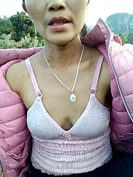 abigail-00 online show from 12-14-25, 08:09