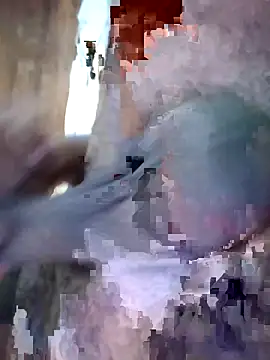 Snapshot of nudeART4you chatting on 09-25-25, 05:13 nudeART4you online show from 09-25-25, 05:13