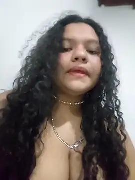 tiana evan online show from 05-06-26, 02:26