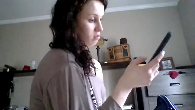 Snapshot of brunettebabexo3 chatting on 02-26-26, 02:28 brunettebabexo3 online show from 02-26-26, 02:28