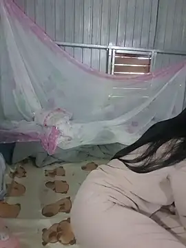 Snapshot of Helen-Tran chatting on 02-28-26, 02:11 Helen-Tran online show from 02-28-26, 02:11