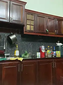 Snapshot of Helen-Tran chatting on 10-05-25, 01:57 Helen-Tran online show from 10-05-25, 01:57