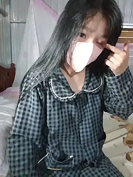 Snapshot of Helen-Tran chatting on 03-01-26, 02:11 Helen-Tran online show from 03-01-26, 02:11