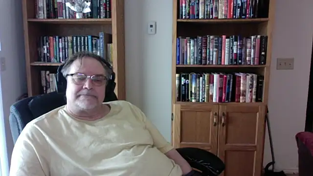 Vinyl22xh online show from 04-30-26, 06:59