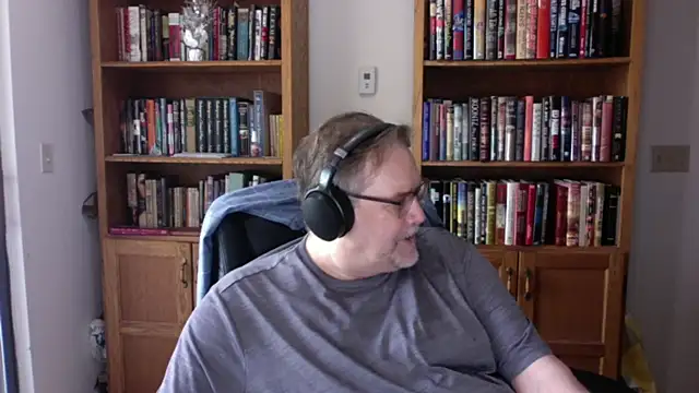 Vinyl22xh online show from 04-16-26, 10:01