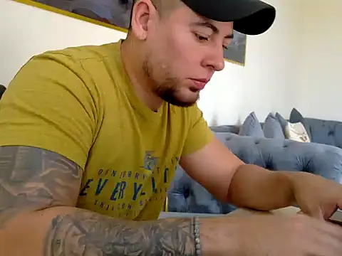 Snapshot of maximus888A chatting on 03-26-26, 07:50 maximus888A online show from 03-26-26, 07:50