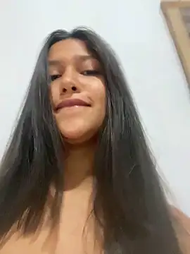 Snapshot of graziele00 chatting on 09-30-25, 10:54 graziele00 online show from 09-30-25, 10:54
