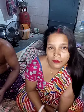 Snapshot of reya743 chatting on 09-24-25, 04:13 reya743 online show from 09-24-25, 04:13