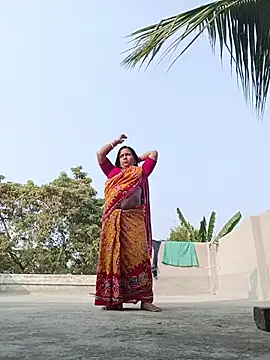 reya743 online show from 02-03-26, 09:47