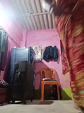 reya743 online show from 11-14-25, 12:36