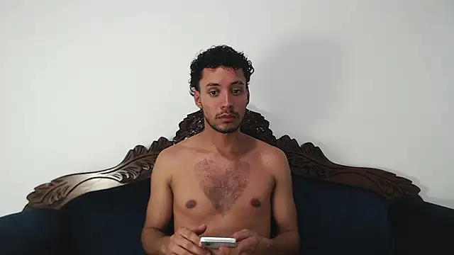 Snapshot of aroncooper1 chatting on 10-11-25, 10:00 aroncooper1 online show from 10-11-25, 10:00