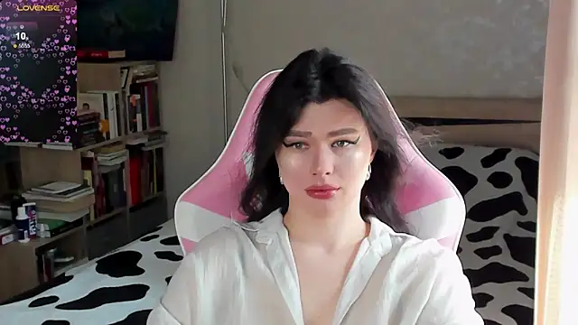 Snapshot of bbJ_one chatting on 05-07-26, 02:49 bbJ one online show from 05-07-26, 02:49