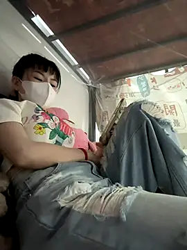 Snapshot of kanaka99 chatting on 12-17-25, 03:28 kanaka99 online show from 12-17-25, 03:28