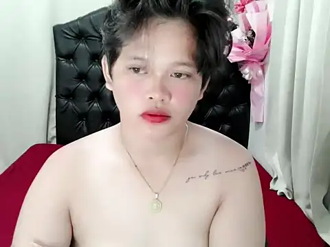 Snapshot of chennybbgirl chatting on 07-18-26, 12:52 chennybbgirl online show from 07-18-26, 12:52