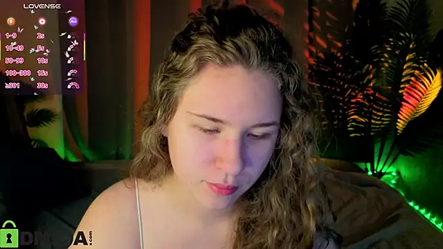 Elsie Cutties online show from 05-29-26, 01:11