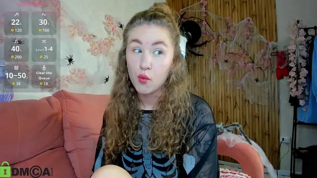 Snapshot of Elsie_Cutties chatting on 10-16-25, 12:41 Elsie Cutties online show from 10-16-25, 12:41