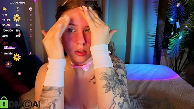 Elsie Cutties online show from 04-04-26, 01:12