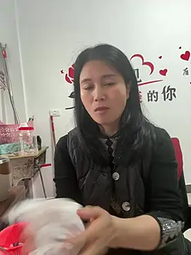 Snapshot of aoyo66 chatting on 03-05-26, 01:13 aoyo66 online show from 03-05-26, 01:13