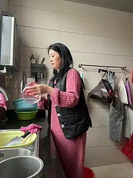 Snapshot of aoyo66 chatting on 04-07-26, 11:06 aoyo66 online show from 04-07-26, 11:06