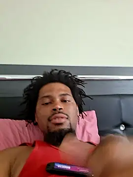 Snapshot of Painstickwes chatting on 07-15-26, 10:17 Painstickwes online show from 07-15-26, 10:17