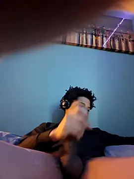 Snapshot of Painstickwes chatting on 02-28-26, 11:10 Painstickwes online show from 02-28-26, 11:10