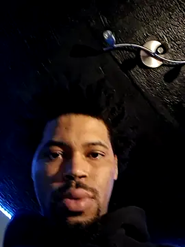 Snapshot of Painstickwes chatting on 02-06-26, 07:21 Painstickwes online show from 02-06-26, 07:21