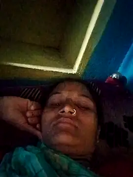 Snapshot of Pooja6060 chatting on 10-01-25, 03:38 Pooja6060 online show from 10-01-25, 03:38
