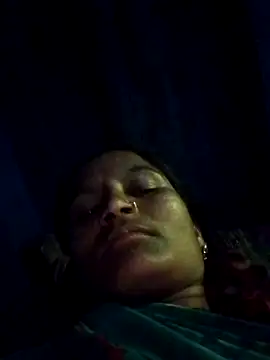 Snapshot of Pooja6060 chatting on 10-17-25, 03:03 Pooja6060 online show from 10-17-25, 03:03