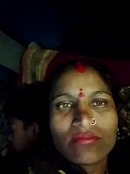 Snapshot of Pooja6060 chatting on 10-19-25, 03:37 Pooja6060 online show from 10-19-25, 03:37