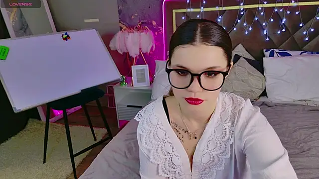 KellyHayden online show from 02-07-26, 12:57