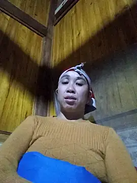 Snapshot of vtmbae chatting on 02-22-26, 10:55 vtmbae online show from 02-22-26, 10:55