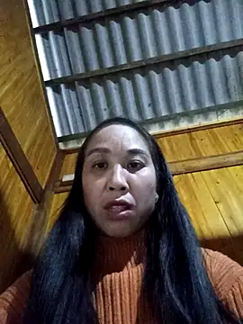 Snapshot of vtmbae chatting on 01-18-26, 10:29 vtmbae online show from 01-18-26, 10:29