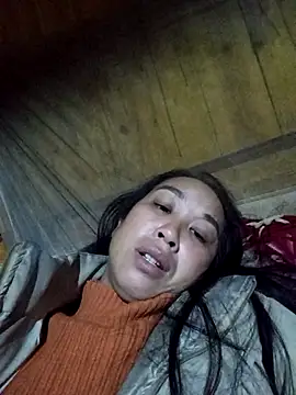 Snapshot of vtmbae chatting on 01-17-26, 10:02 vtmbae online show from 01-17-26, 10:02