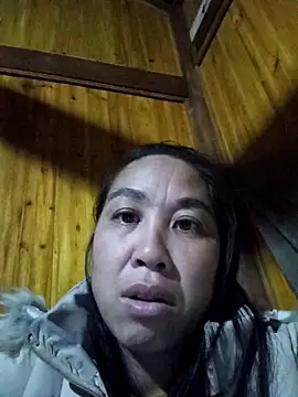 Snapshot of vtmbae chatting on 02-19-26, 10:51 vtmbae online show from 02-19-26, 10:51