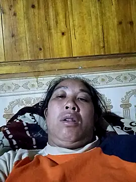 Snapshot of vtmbae chatting on 03-01-26, 10:32 vtmbae online show from 03-01-26, 10:32