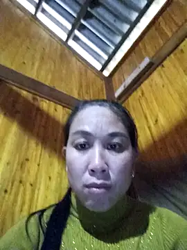 Snapshot of vtmbae chatting on 02-06-26, 01:45 vtmbae online show from 02-06-26, 01:45