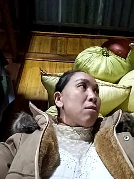 Snapshot of vtmbae chatting on 02-08-26, 12:36 vtmbae online show from 02-08-26, 12:36