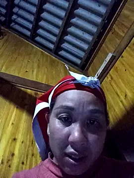 Snapshot of vtmbae chatting on 02-28-26, 12:05 vtmbae online show from 02-28-26, 12:05